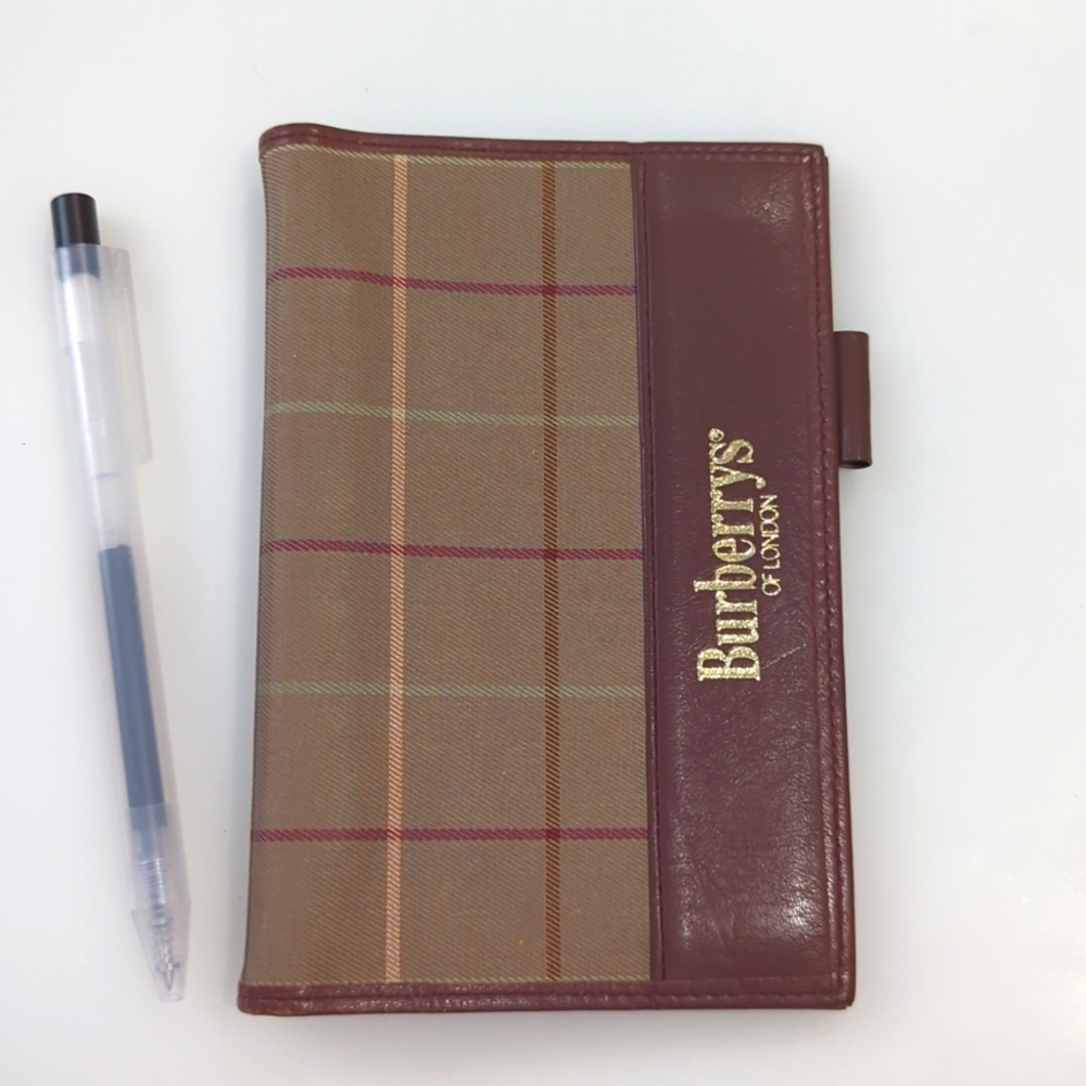 Authentic Vintage Burberry PM agenda